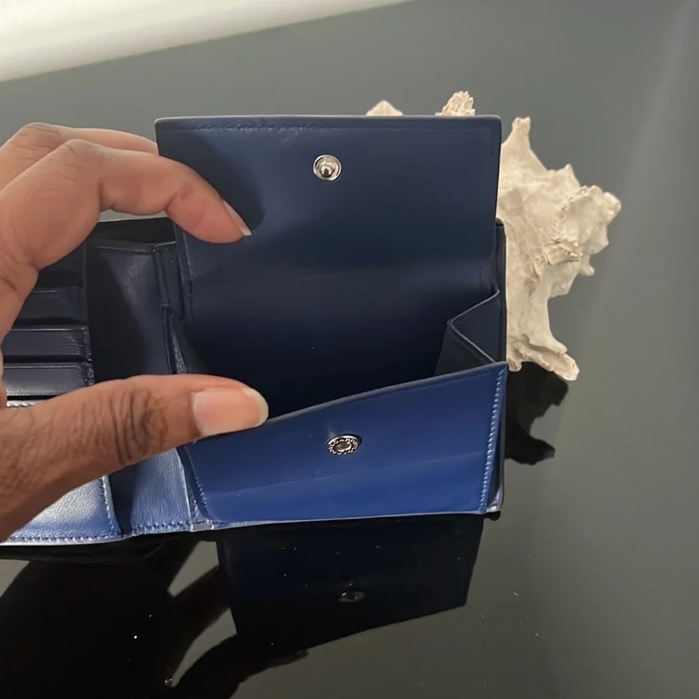 Men’s Bvlgari bifold wallet
